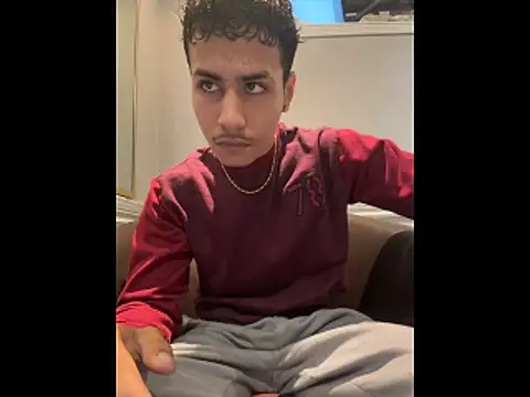 Snapshot of johnycash21 chatting on March 2026 12:53:01 PM johnycash21 online show from March 2026 12:53:01 PM