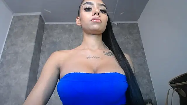 Tiffanny online show from January 2025 06:27:02 PM