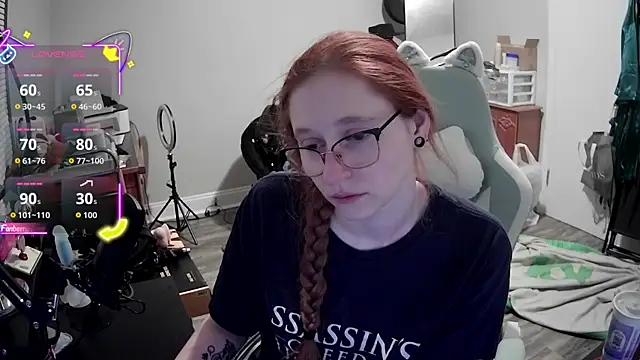 Snapshot of LilyFoxxx chatting on September 2025 03:32:02 AM LilyFoxxx online show from September 2025 03:32:02 AM
