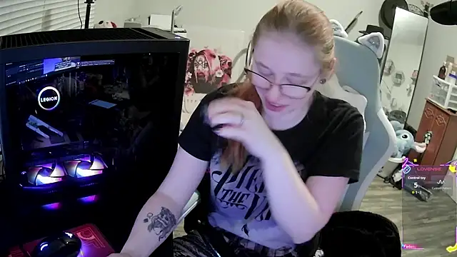 LilyFoxxx online show from November 2025 06:16:02 AM