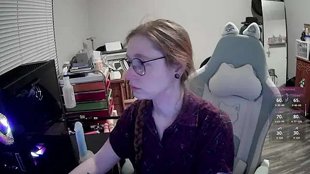 LilyFoxxx online show from March 2026 05:13:02 AM