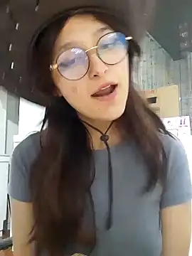 Snapshot of AddisonMars chatting on December 2024 07:46:01 AM AddisonMars online show from December 2024 07:46:01 AM