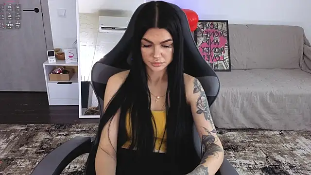 Tiffany lab online show from February 2026 09:16:02 AM