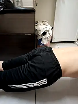 chiata410 online show from September 2025 11:32:02 AM