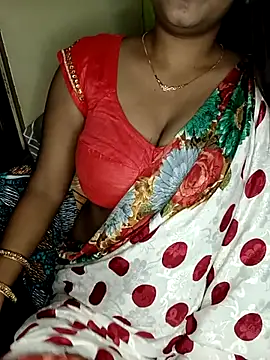 NOTY-LOVE-05 online show from October 2025 03:21:02 PM