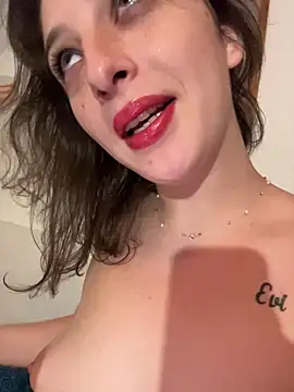 Snapshot of lolippp666 chatting on January 2026 01:42:01 AM lolippp666 online show from January 2026 01:42:01 AM