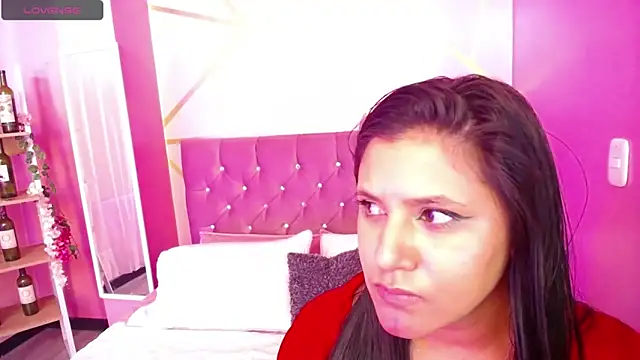 frreeya online show from December 2024 09:50:01 PM