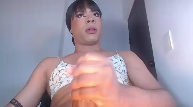 Snapshot of TyraBanks_hot chatting on January 2025 04:30:02 AM TyraBanks hot online show from January 2025 04:30:02 AM