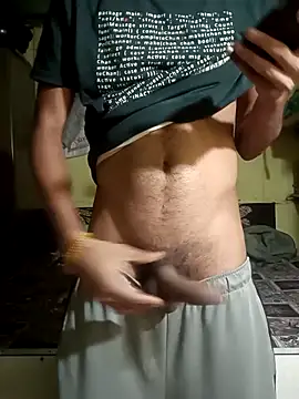 Snapshot of Skinny_Bigass_23 chatting on May 2026 05:56:01 AM Skinny Bigass 23 online show from May 2026 05:56:01 AM