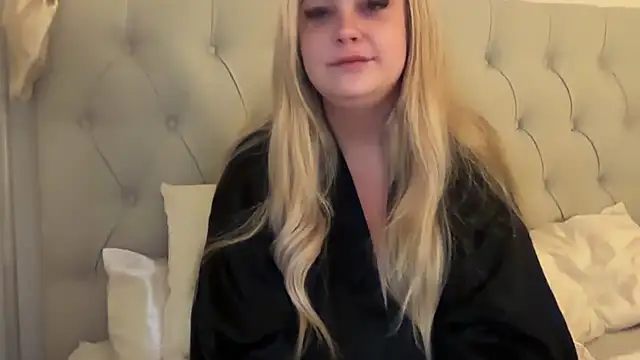 blairbella online show from October 2025 05:00:02 AM