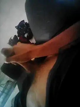 Snapshot of fuckbunny84b chatting on February 2025 03:08:01 PM fuckbunny84b online show from February 2025 03:08:01 PM