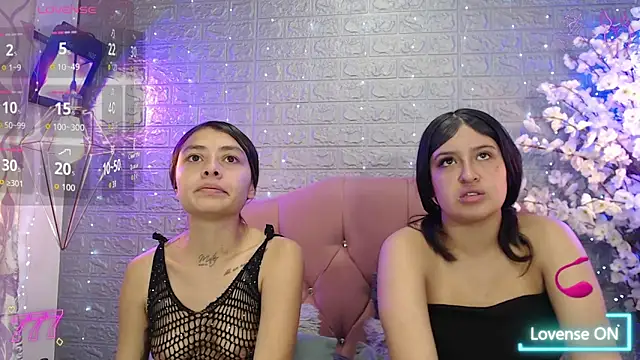 Snapshot of _lesbi_hard_69 chatting on June 2026 02:45:01 AM lesbi hard 69 online show from June 2026 02:45:01 AM