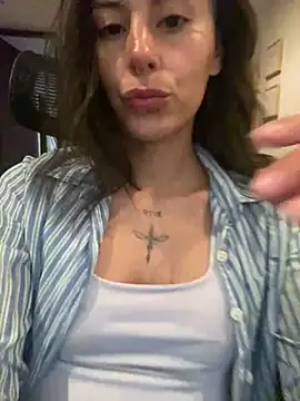 Emmy petit online show from February 2025 03:12:02 PM