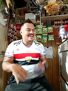 TheBriiaand30 online show from March 2026 03:07:02 PM