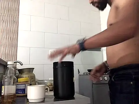 Snapshot of edu_fitness chatting on December 2024 01:08:01 AM edu fitness online show from December 2024 01:08:01 AM