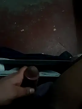 Snapshot of dvaughn3117 chatting on January 2025 01:37:01 AM dvaughn3117 online show from January 2025 01:37:01 AM