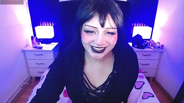 honney dark online show from February 2025 02:26:02 AM