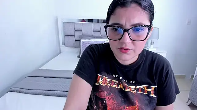 Snapshot of Camilaa_bueno chatting on July 2026 02:07:01 AM Camilaa bueno online show from July 2026 02:07:01 AM