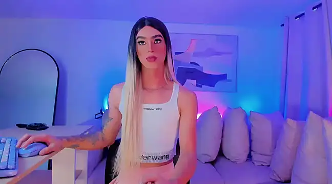 Ashley Reminton online show from January 2025 02:56:02 PM