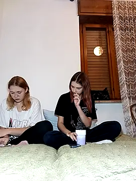 ella grays online show from October 2025 05:48:02 PM