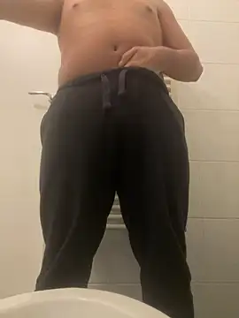 Snapshot of Tratto_bianco002 chatting on December 2024 11:56:02 AM Tratto bianco002 online show from December 2024 11:56:02 AM