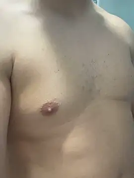 Snapshot of Tratto_bianco002 chatting on December 2024 06:53:02 PM Tratto bianco002 online show from December 2024 06:53:02 PM