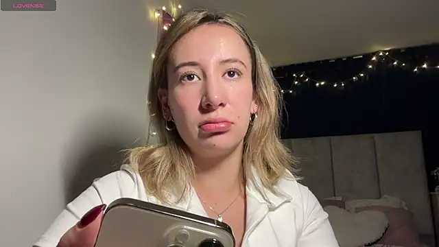 Gabby cruz  online show from January 2025 04:34:01 AM