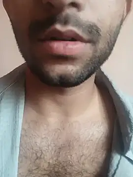 Snapshot of Vignesh3246 chatting on July 2026 10:55:01 AM Vignesh3246 online show from July 2026 10:55:01 AM