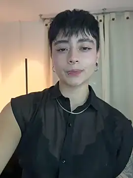 Snapshot of Chriss_gomez2 chatting on June 2026 03:42:01 AM Chriss gomez2 online show from June 2026 03:42:01 AM