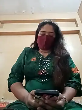 Magical Girl- online show from January 2025 06:52:01 AM