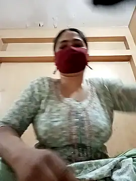 Magical Girl- online show from January 2025 03:36:02 AM