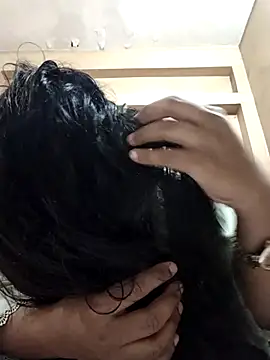 Magical Girl- online show from November 2025 03:27:01 AM