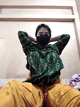 Magical Girl- online show from December 2025 03:55:02 AM