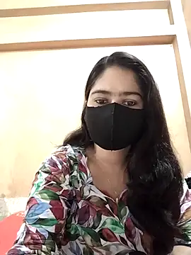 Magical Girl- online show from December 2025 03:58:02 AM