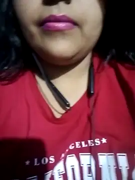 Snapshot of Love-Veronica chatting on April 2026 06:23:01 PM Love-Veronica online show from April 2026 06:23:01 PM