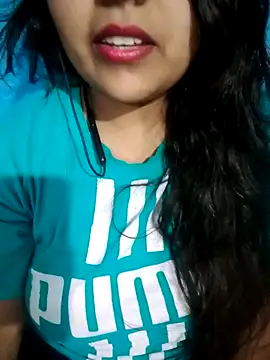 Snapshot of Love-Veronica chatting on April 2026 06:03:02 PM Love-Veronica online show from April 2026 06:03:02 PM