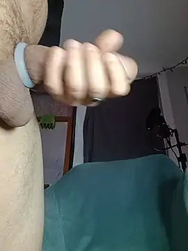 ChuckyyDee online show from May 2026 12:44:01 PM