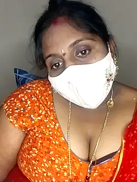 Snapshot of Sexy_Radhikaa chatting on February 2025 08:00:02 PM Sexy Radhikaa online show from February 2025 08:00:02 PM