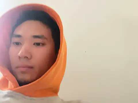 lilywithpuppy online show from April 2026 10:22:01 PM