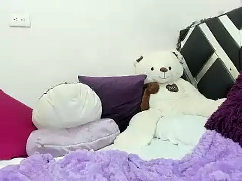 macarenaawills online show from January 2025 08:54:01 PM