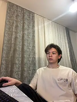 Snapshot of W_N_G_S chatting on March 2025 07:24:02 PM W N G S online show from March 2025 07:24:02 PM