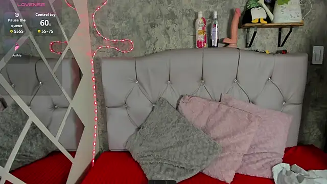 Megan sophia2 online show from September 2025 03:45:02 PM