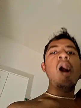 Snapshot of Choco_brownie23 chatting on October 2025 11:35:01 PM Choco brownie23 online show from October 2025 11:35:01 PM