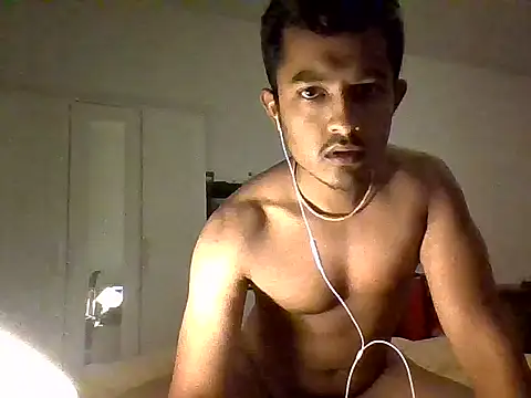 Snapshot of Choco_brownie23 chatting on October 2025 09:02:01 PM Choco brownie23 online show from October 2025 09:02:01 PM