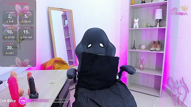 Evangeline johns online show from April 2026 08:42:01 PM