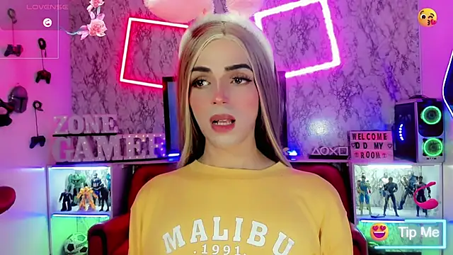 Alessa mullen online show from February 2025 03:24:01 AM