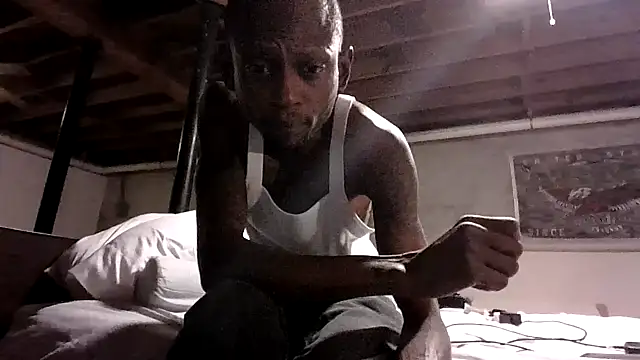 Snapshot of KinGKane84 chatting on December 2024 10:39:02 PM KinGKane84 online show from December 2024 10:39:02 PM