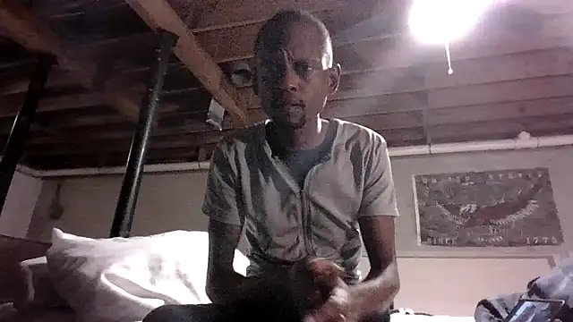 Snapshot of KinGKane84 chatting on December 2024 08:31:02 AM KinGKane84 online show from December 2024 08:31:02 AM