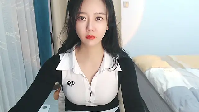 zoe-keke online show from December 2024 12:06:02 PM