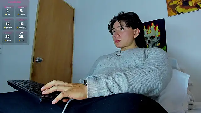 Snapshot of AngelBennet_ chatting on February 2026 01:17:01 AM AngelBennet online show from February 2026 01:17:01 AM